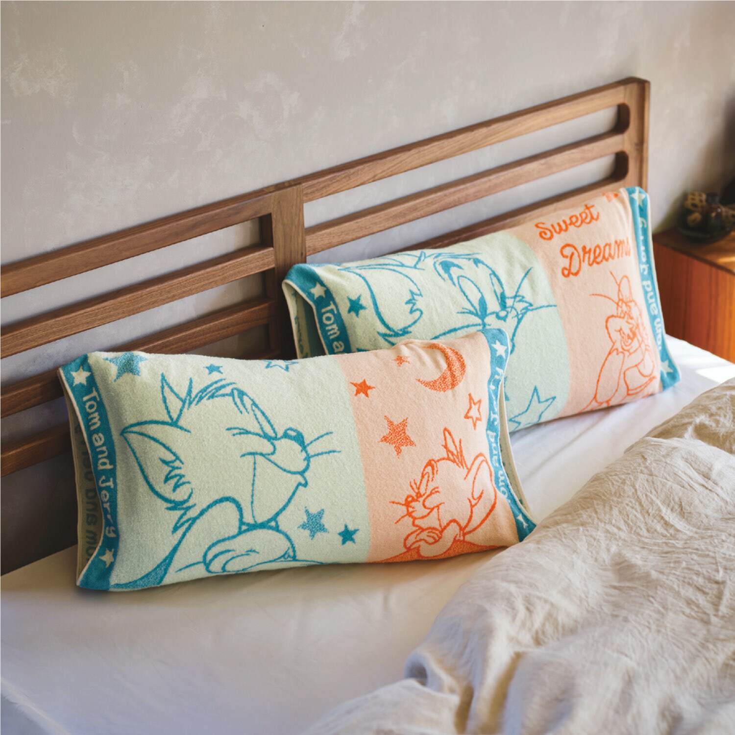 8個セット】トムとジェリー 低反発枕 無重力枕 Tシャツ フリーサイズ 8