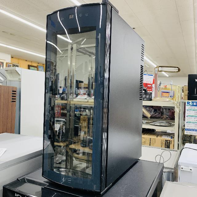 電子ミニワインクーラー WIWCTE12BFGADX WIE （ その他家電）の買取