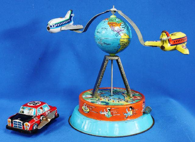 当時物 おもちゃ 地球儀周遊飛行機/ベンツ320-ES ターン ゼンマイ