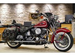 FLSTS ヘリテイジスプリンガー(ハーレーダビッドソン)のバイクを