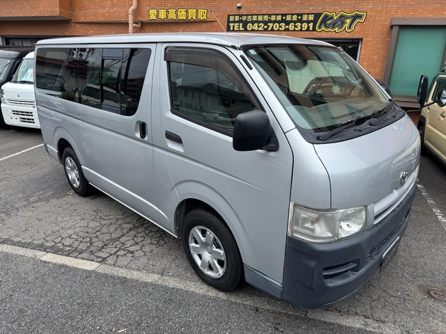 トヨタ ハイエースバン ロングDX 5ドア 5速MT ワンオーナーの