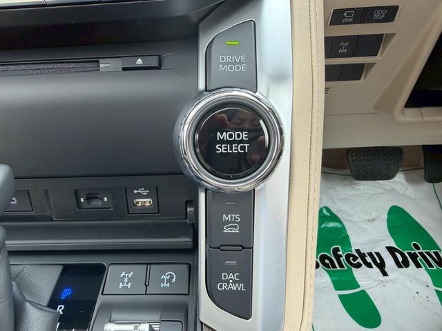 トヨタ ランドクルーザー ZX JBLナビ／リアエンタ／ITS