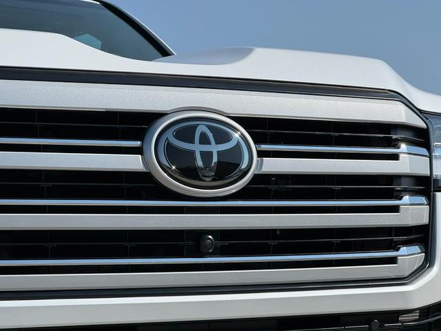 トヨタ ランドクルーザー ZX モデリスタエアロ クールBOX リヤ