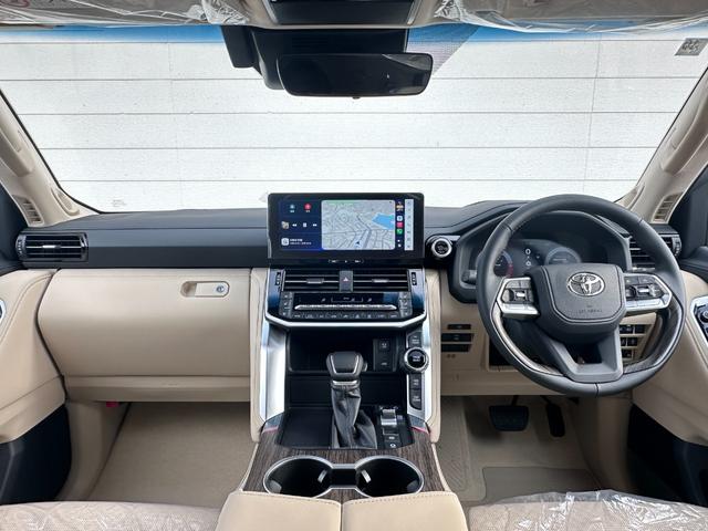 トヨタ ランドクルーザー ZX 4WD 改良後モデル 本革ベージュ内装