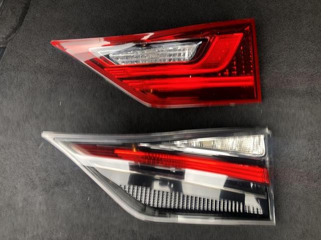 レクサスGS前期に後期テールランプ取付 パーツ持ち込み GRL10 伊奈町