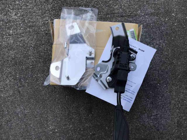 スズキ ジムニーシエラ（JB64/74） RA-NO'S アクセルアジャスター取付