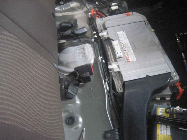 NHP10 アクア ハイブリッドバッテリー交換｜グーネットピット