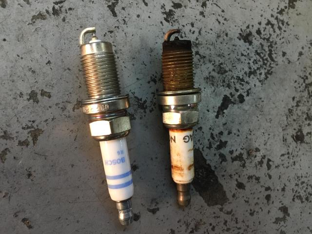 プラグ、イグニッションコイル交換 フォルクスワーゲン シャラン 7N