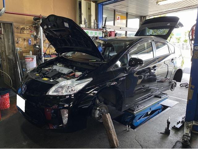 滋賀 30プリウスの車高調キット取付(テイン フレックスZ)｜グーネット