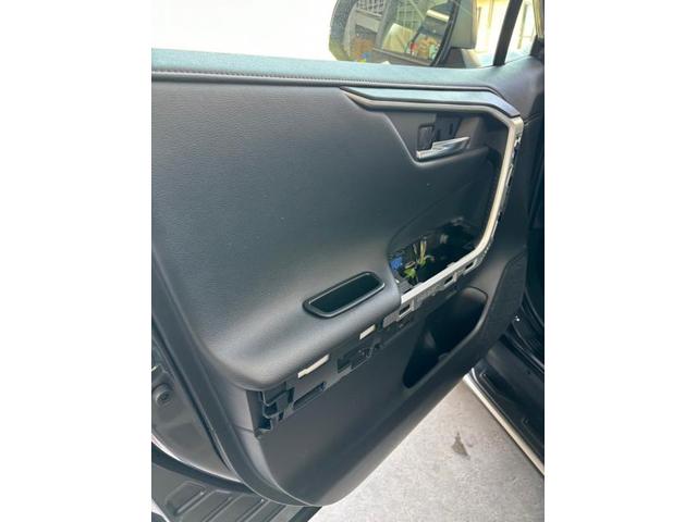 RAV4 ドアハンドルポケット ドア内 切り込み加工 ロードハウス