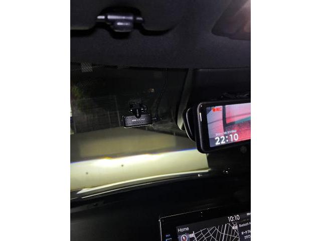 カローラクロス ミラー型ドライブレコーダー コムテック AZDR48 前後