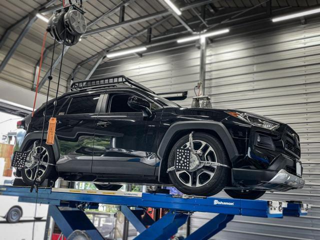 RAV4ローダウンカスタム、ブリッツ製車高調ZZ-R｜グーネットピット