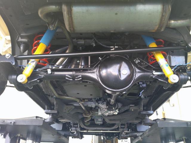 ジムニー サス交換（ショック＆スプリング）｜グーネットピット