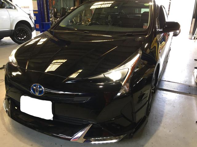 トヨタ プリウス ZVW50 フォグレス車に純正フォグ取付け 名古屋市