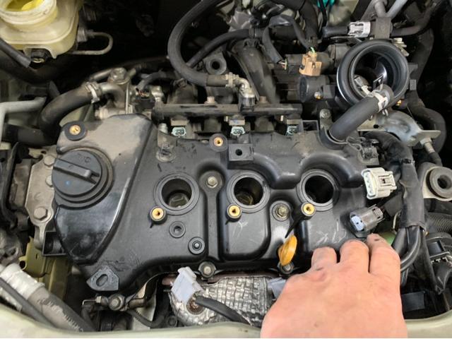 エッセ エンジンタペットカバーガスケット交換｜グーネットピット