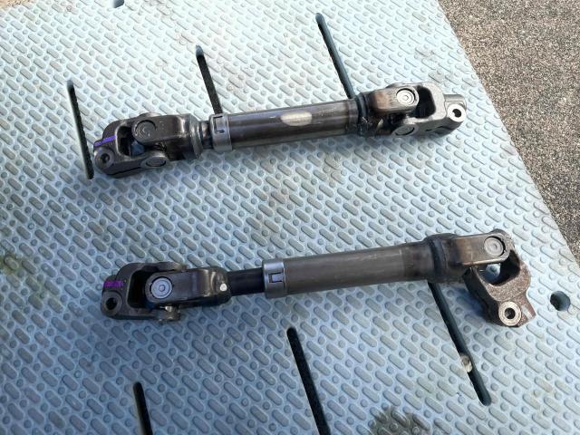 トヨタ プリウス ZVW30 走行時異音 インタミシャフト交換 コトコト音