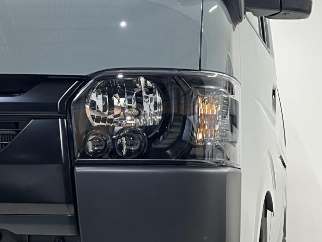 トヨタ ハイエースバン スーパーGL アースカラーパッケージ ヘッド