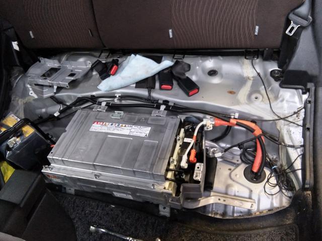 トヨタ アクア HVバッテリー交換 初期不良 クレーム リビルト品