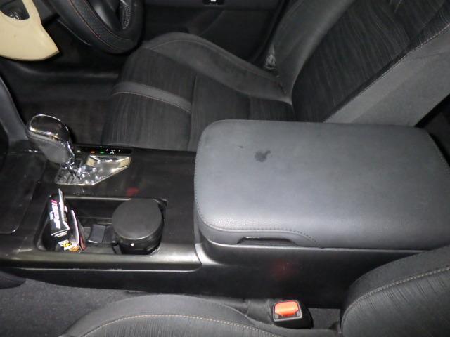 トヨタ AWS210 クラウンハイブリッド エアバックECU交換 香川県 観音寺