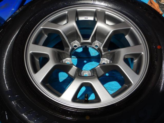 ジムニーシエラ パーツ情報 新車外しのジムニーシエラ純正入庫です