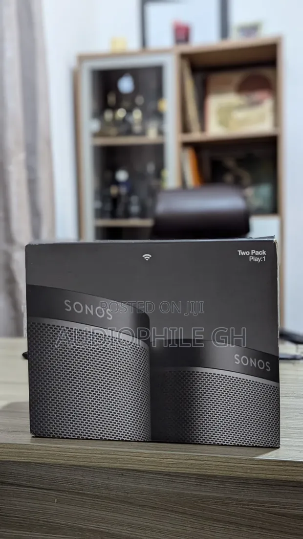SONOS Play:1 2-Room Streaming Music Starter Set Bundle in North