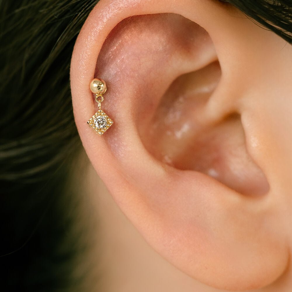 K18 K10ダイヤモンド 軟骨ピアス・ボディピアスチャーム │送料無料