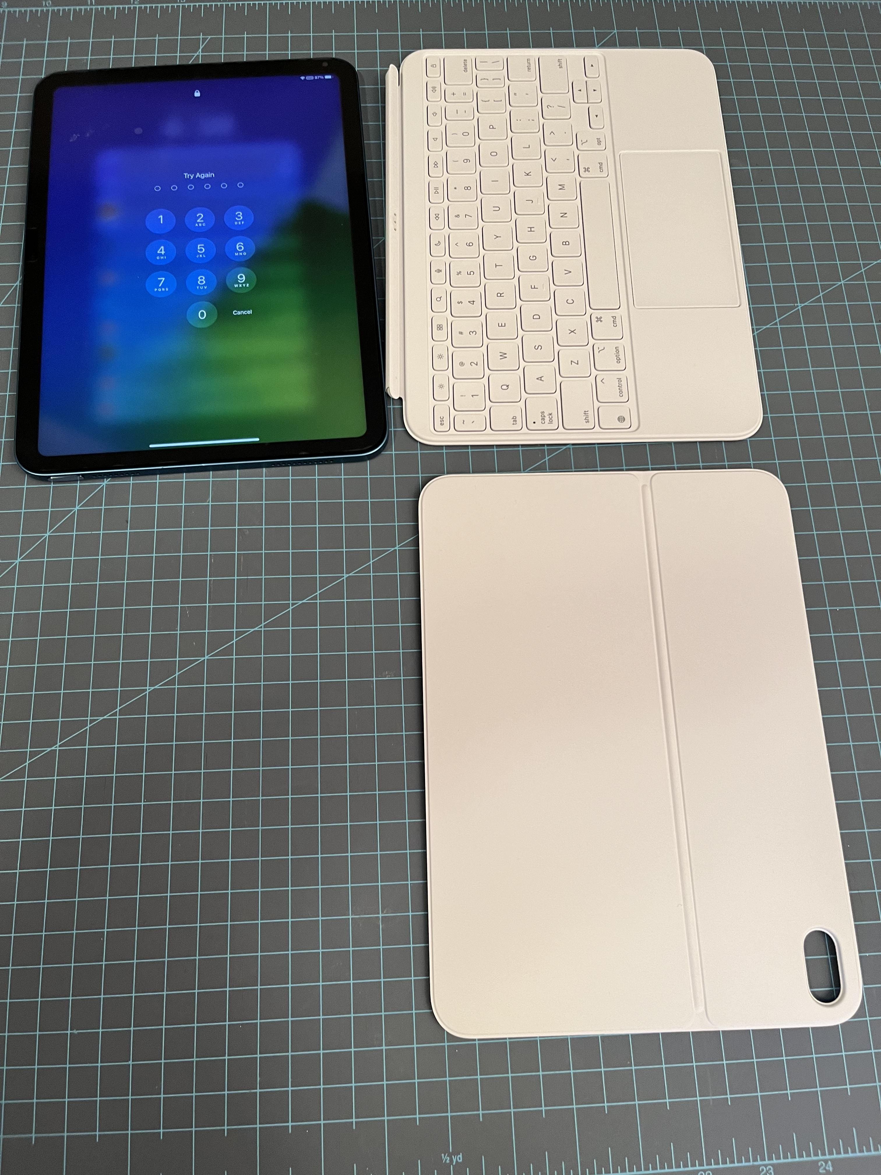 iPad(A16)用 Magic Keyboard Folio ホワイト Amazon.com: Apple Magic