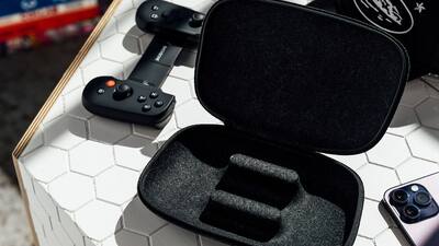 Backbone One Carrying Case Black CC-01-B-R - Best Buy