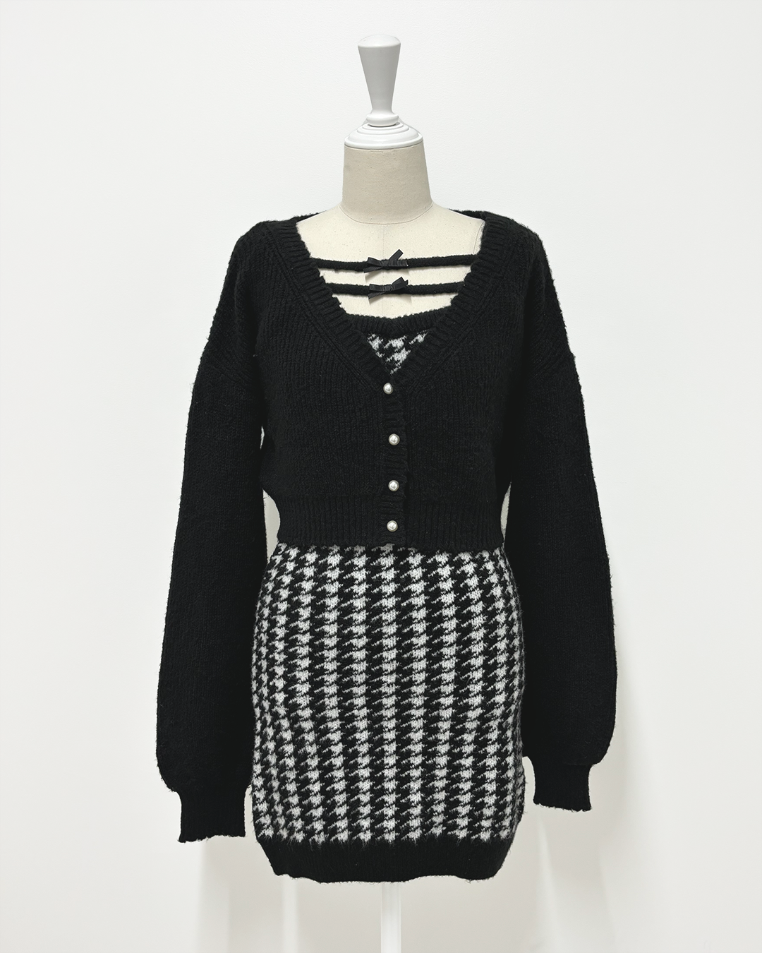千鳥柄ニットワンピカーデセット – pium