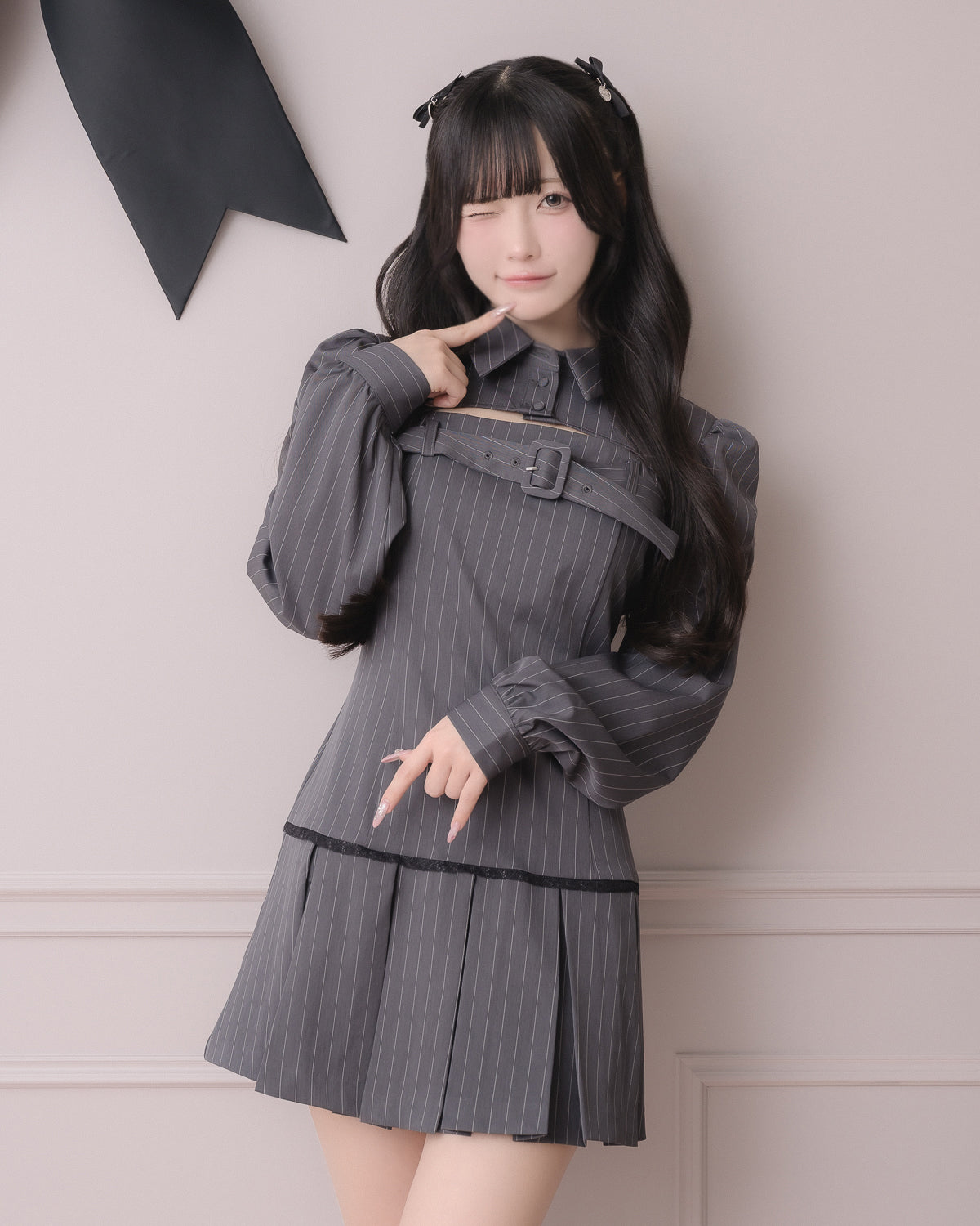 ベルトストライプ長袖ワンピース – pium