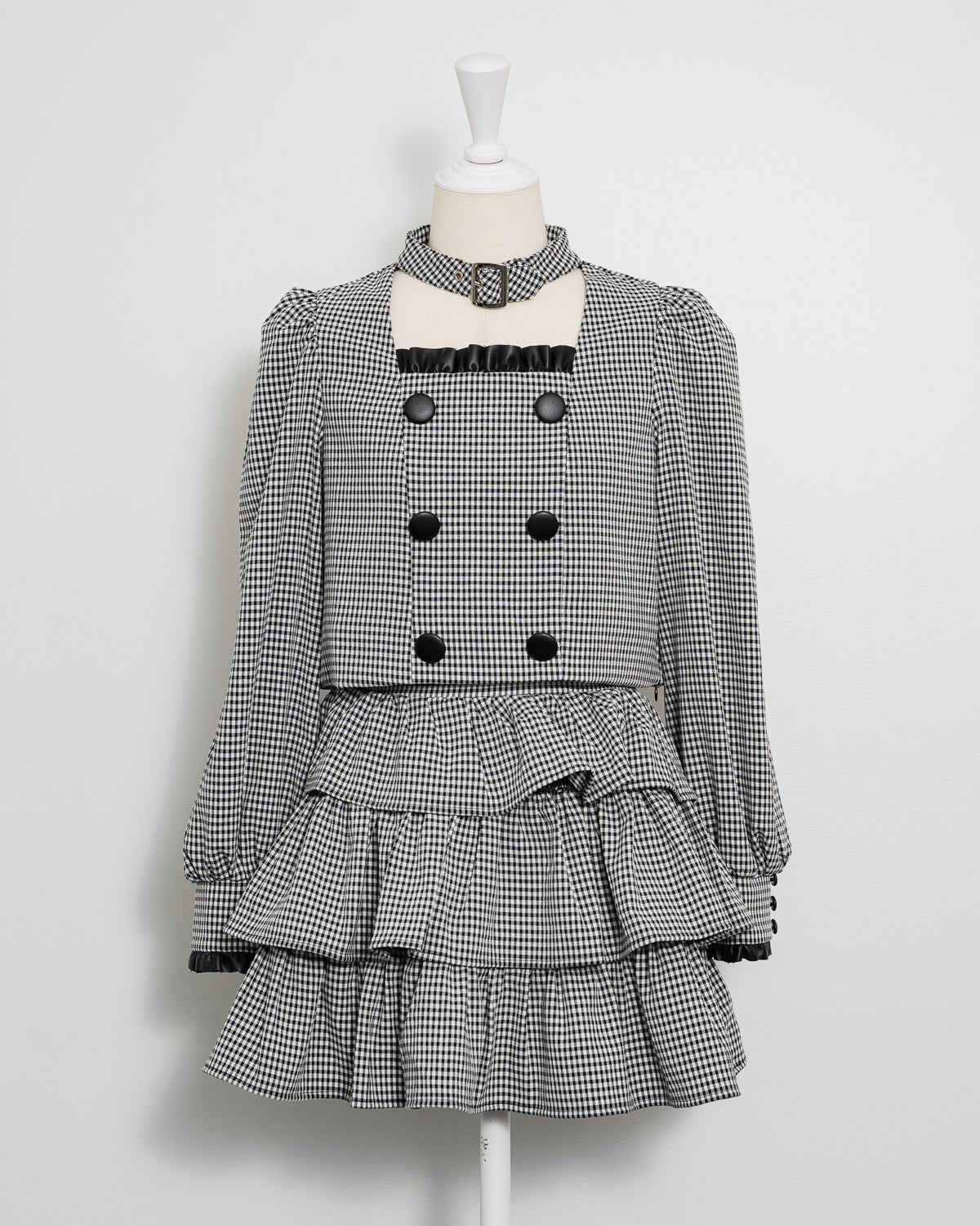 チョーカーベルトフリルトップス – pium