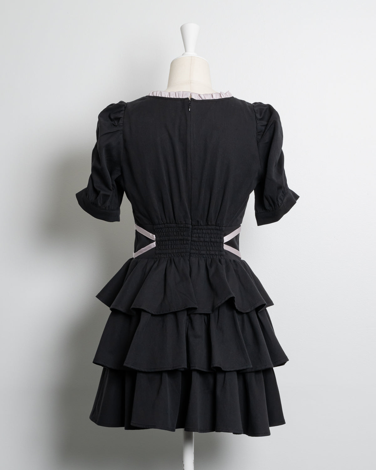 クロスベルト半袖ティアードミニワンピース – pium