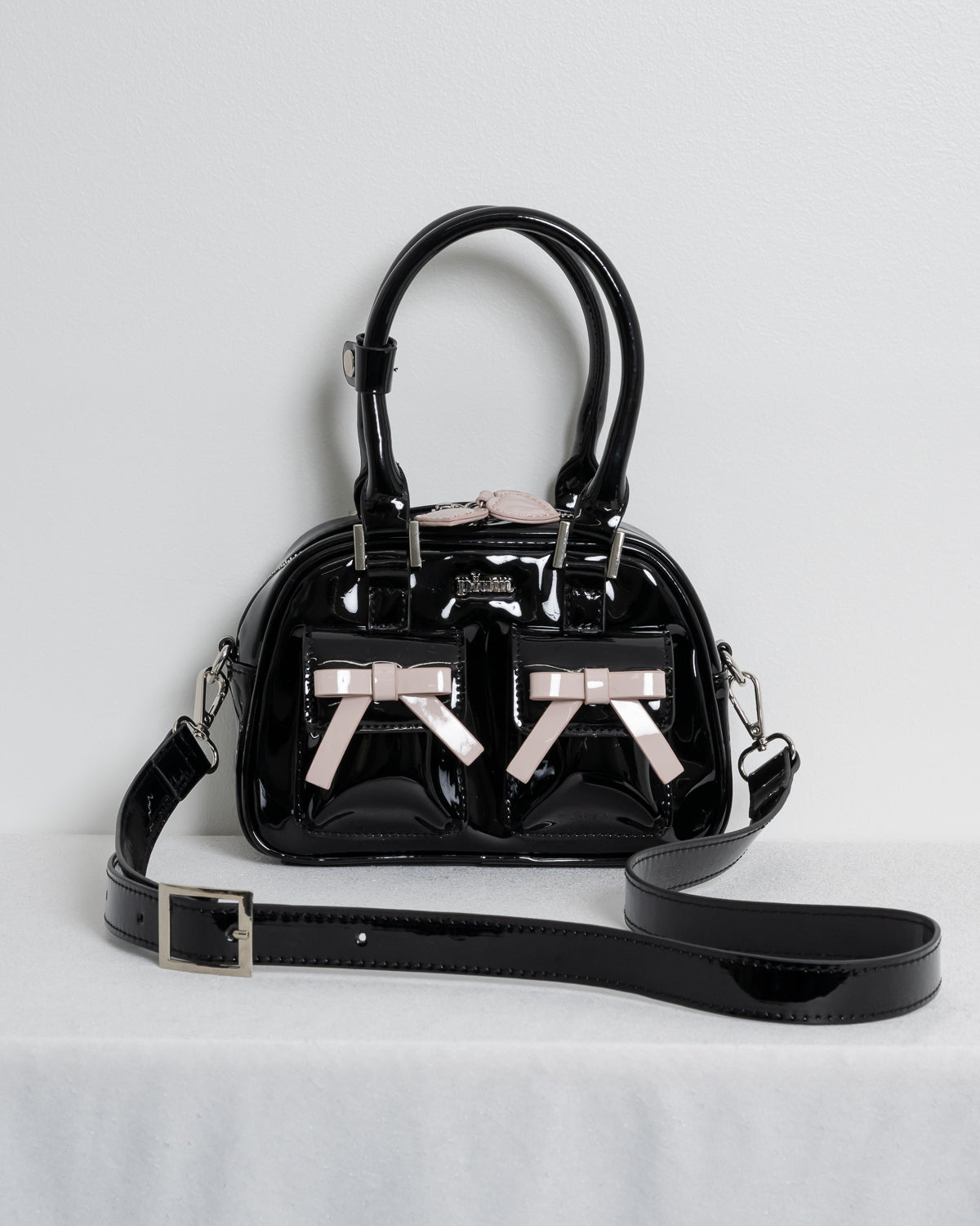 リボンポケットエナメルミニボストンバッグ – pium