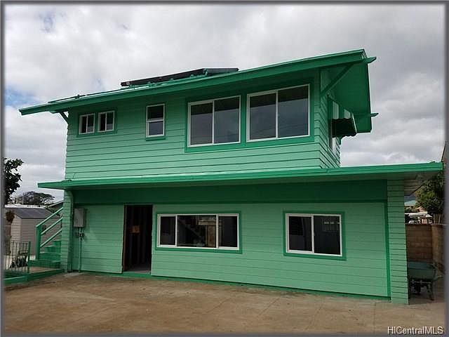 3232 Castle St, Honolulu, HI 96815 | Zillow