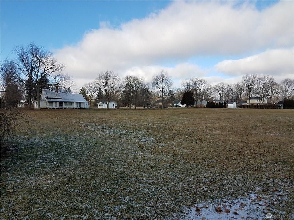 3685 W State Route 185, Piqua, OH 45356 | Zillow