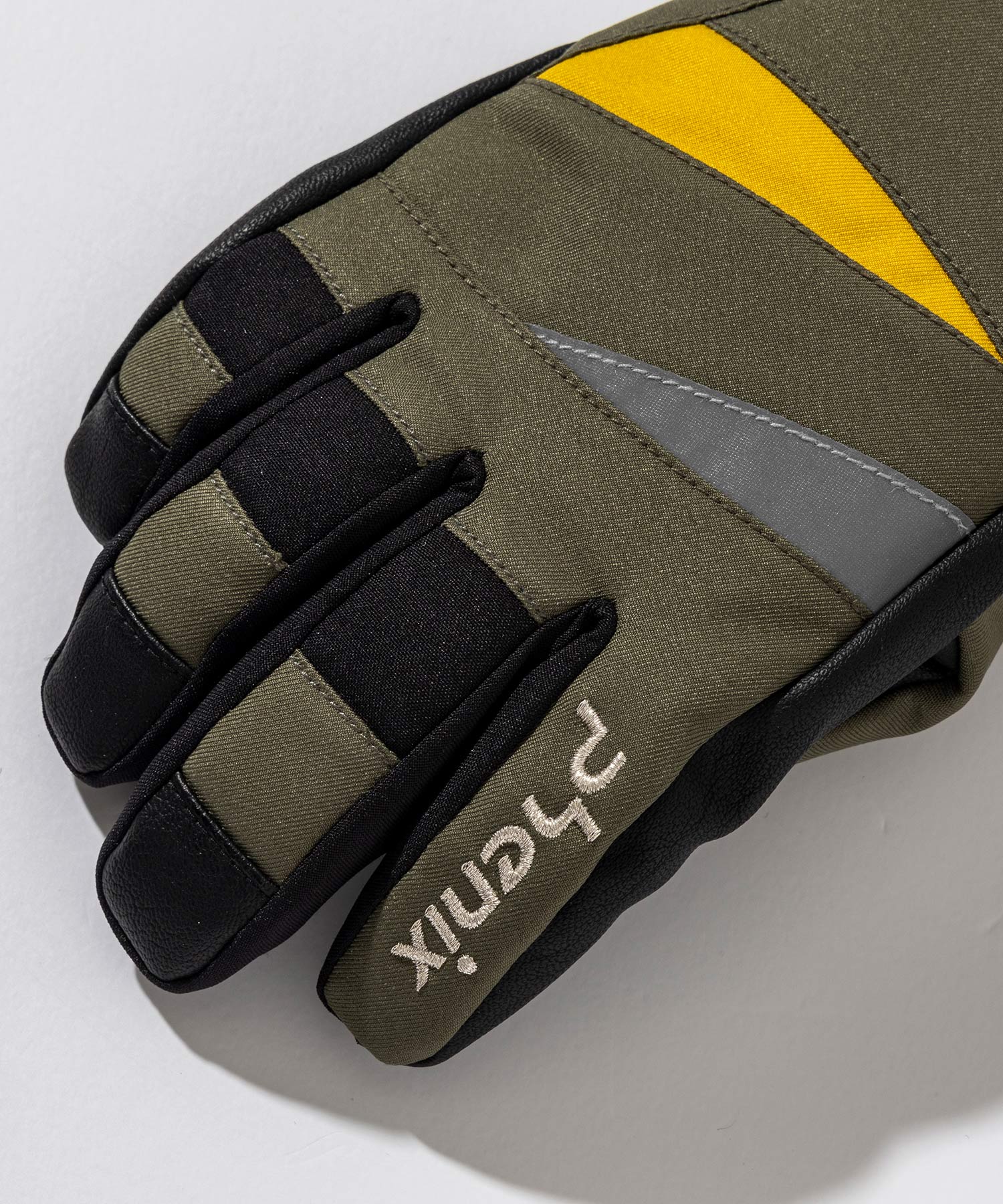 KIDS/JUNIOR】Triangular Motif Gloves トライアングルモチーフ