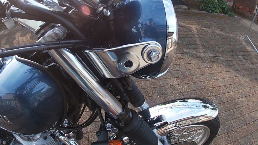 ヘッドライトステーの交換 | れざキャンSRライフチャンネル