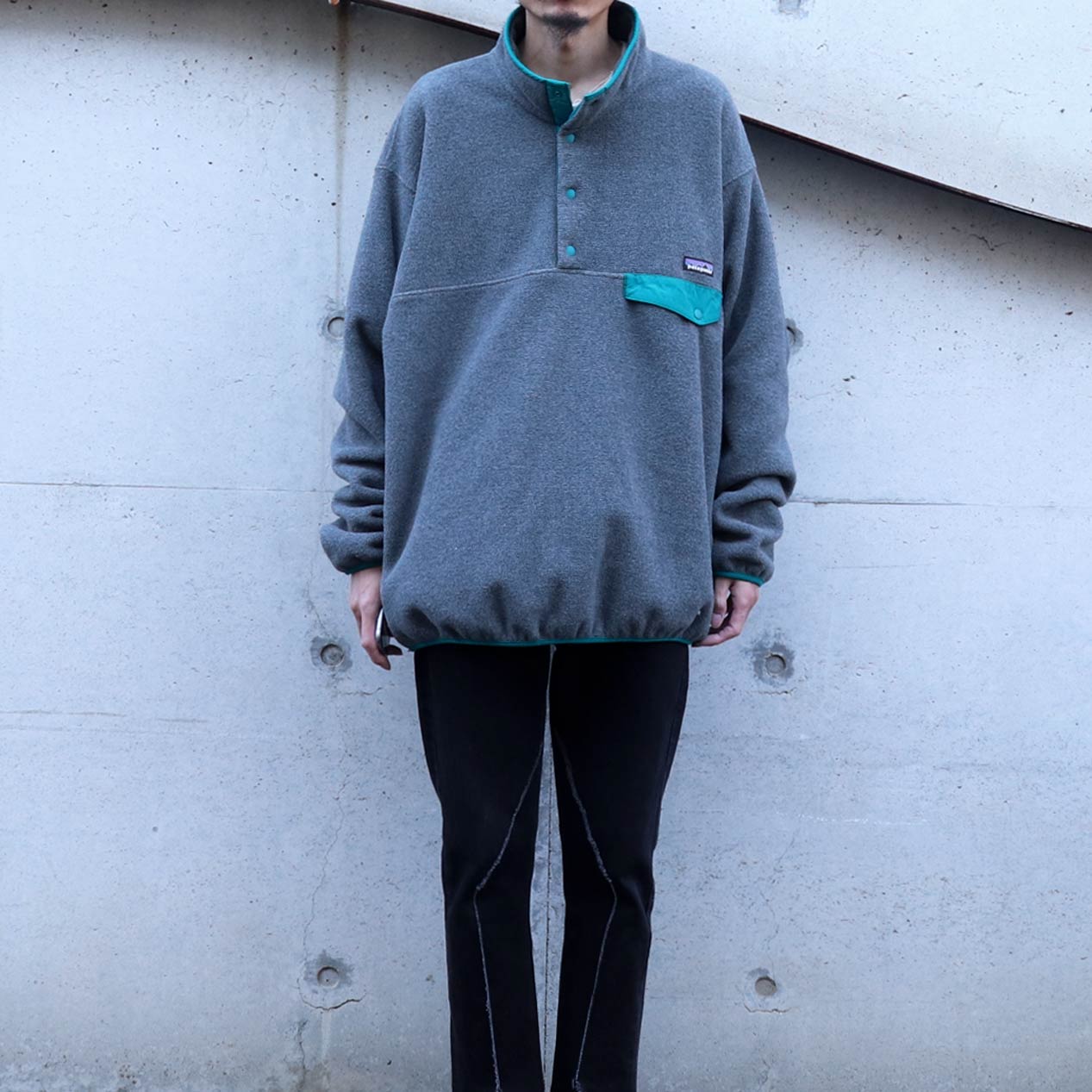 POST JUNK / 00's～ PATAGONIA SYNCHILLA グレー×エメラルド スナップT