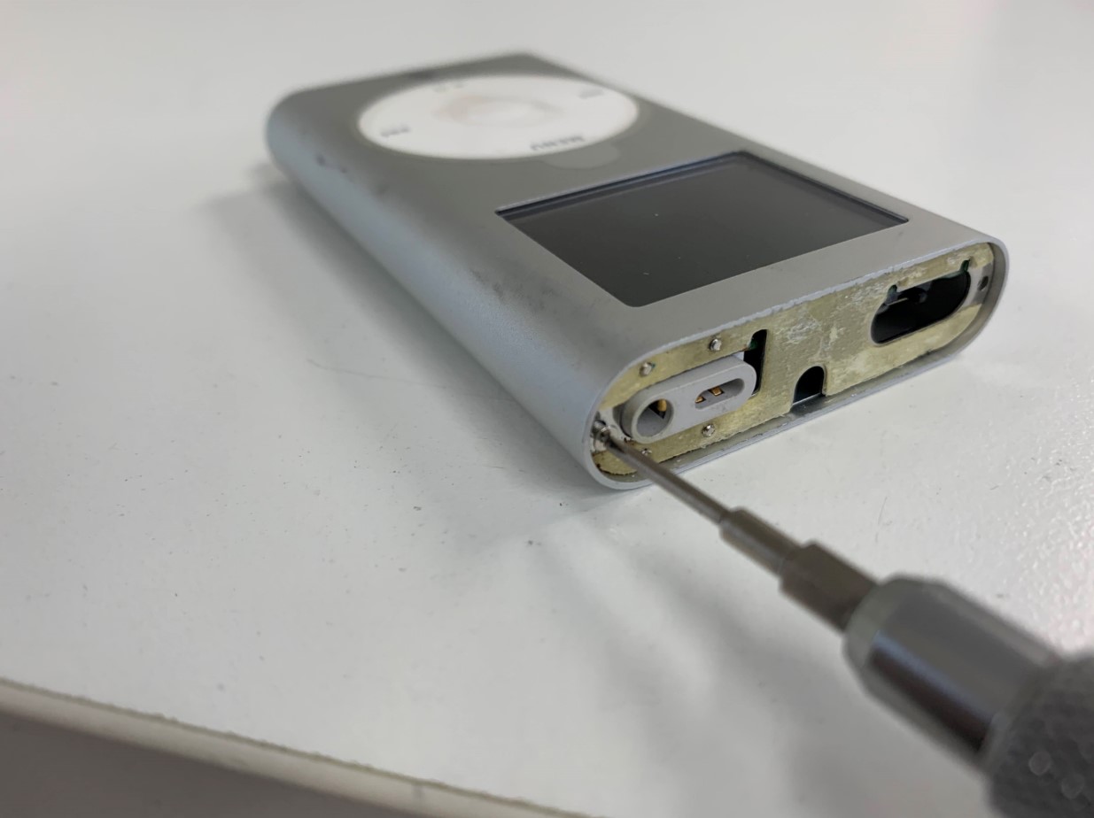 iPod miniバッテリー交換が安い！電池持ちが悪くなったり電源が入ら