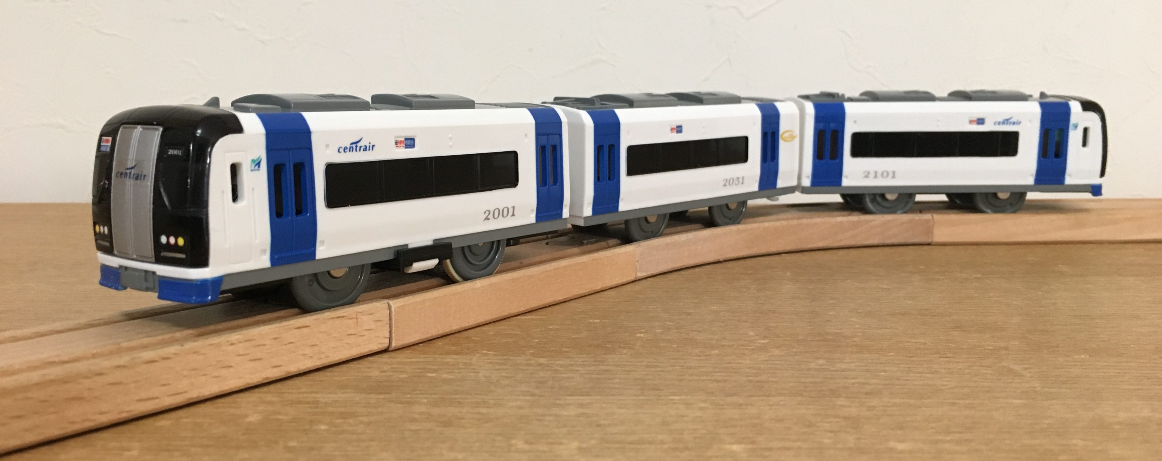 レビュー】プラレール S-55 名鉄2000系ミュースカイ - プラテツ