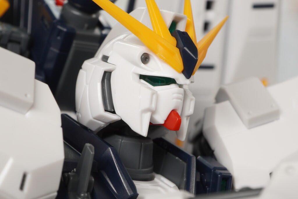 RG】νガンダム(ダブル・フィン・ファンネル装備型)【GUNDAM SIDE-F限定