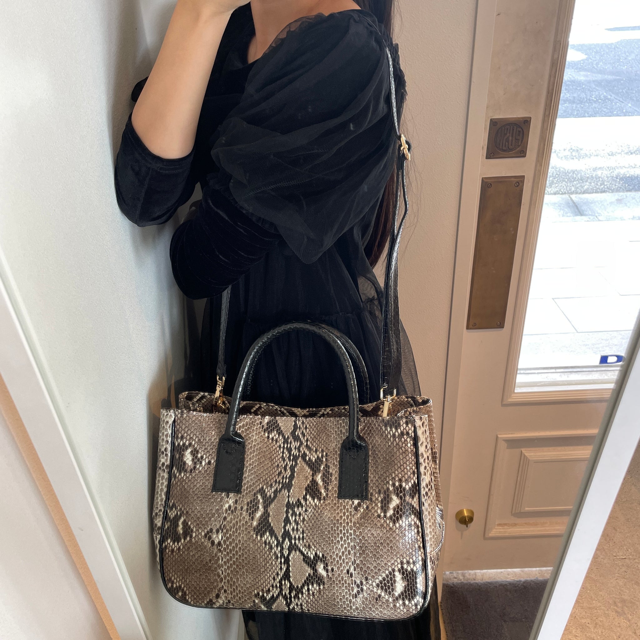 デコレートパイソン×コブラレザーハンドバッグ – pliable tokyo