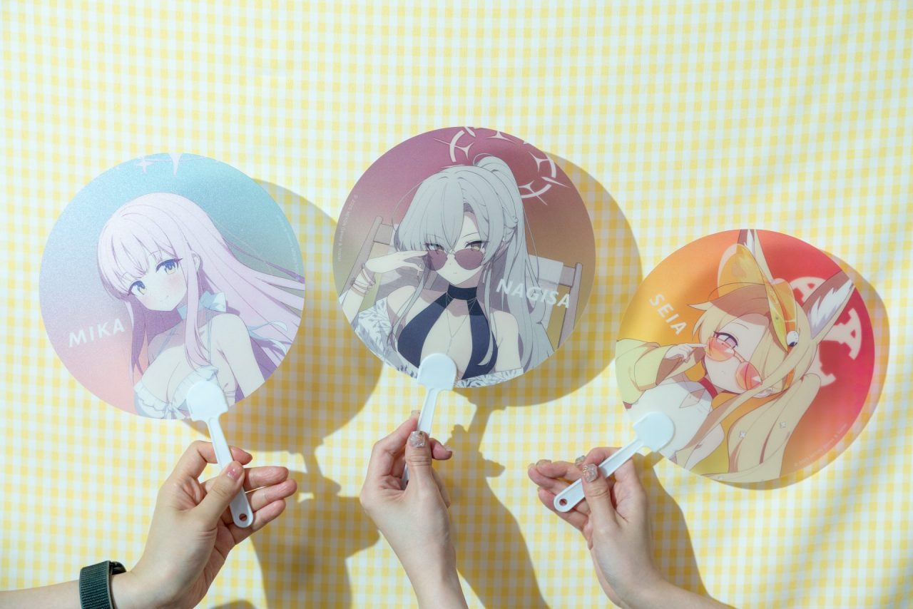 Yostar Official Shop便り】水着姿と弾ける笑顔がまぶしい！『ブルー