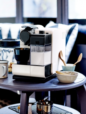 コーヒーメーカー「Lattissima Touch（ラティシマ・タッチ）」3月6日