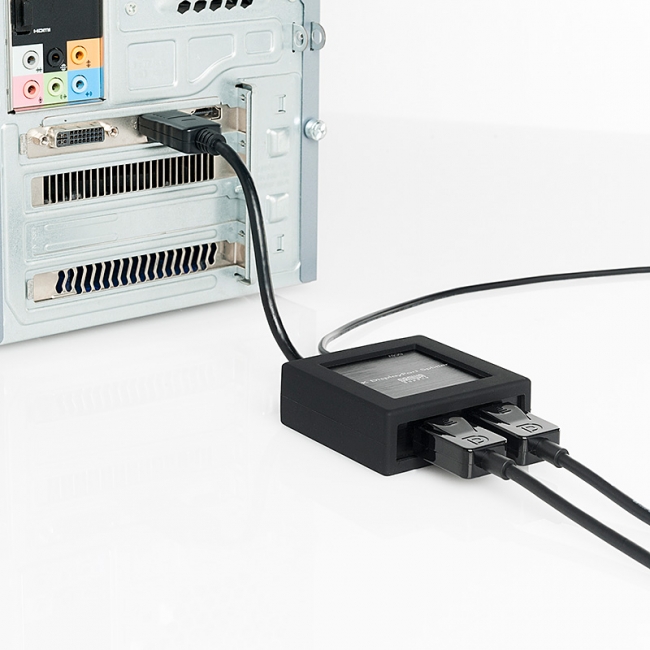 DisplayPort、Mini DisplayPortから2画面に拡張・複製できる