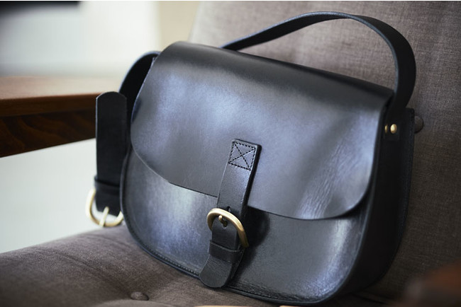 日本職人プロジェクト」が春の新作を発表。鞄作家と「本革スヴニール