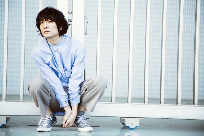 石崎ひゅーい、4/12(木)開催の代々木公園フリーライブをYouTube生配信