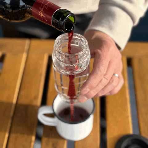 プロも愛用。たった5秒で味が変わる“樽型ワインエアレーター”「Barrel