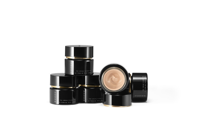 SUQQUが追い続ける艶の到達点、「ザ クリーム ファンデーション」に新