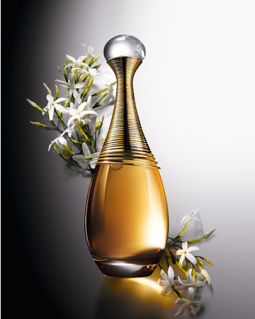 自由に解き放たれた花々の香りジャドール インフィニッシム誕生